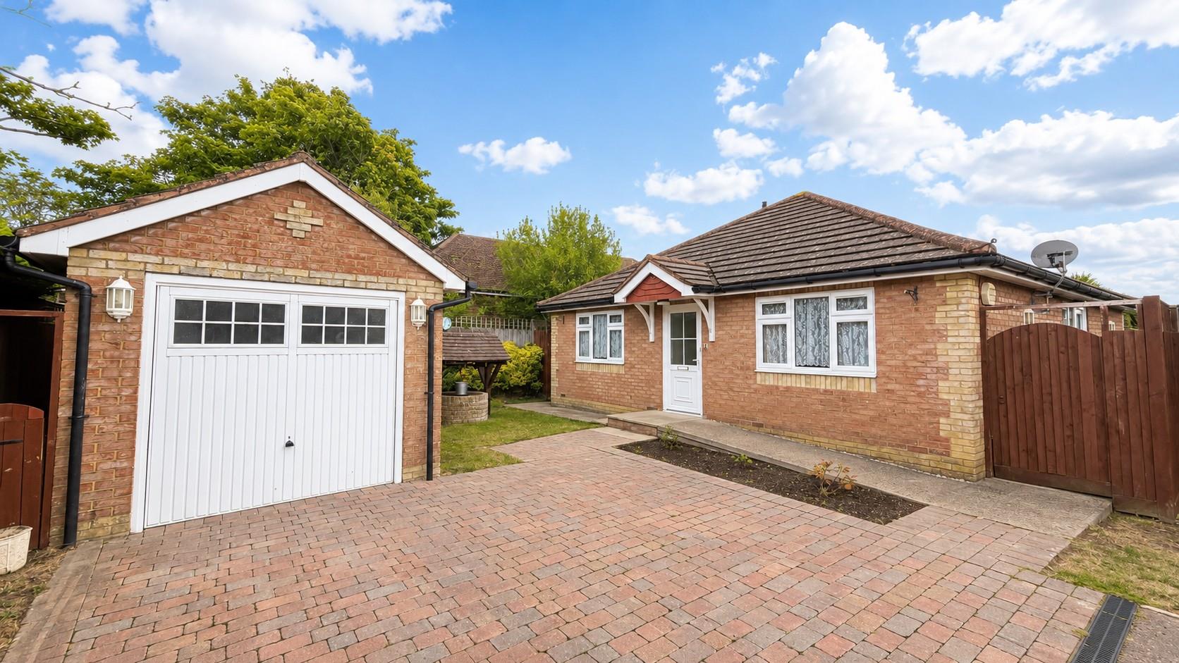 2 bed property in Hemingford Rise, Hastings